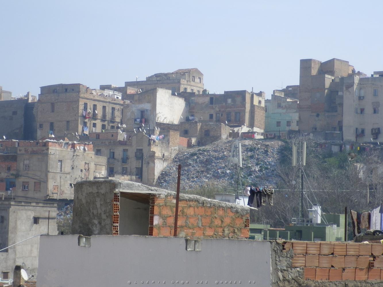 2008 Les  Ruines Du Quartier Juifs De l'autre cote de la Marine.JPG